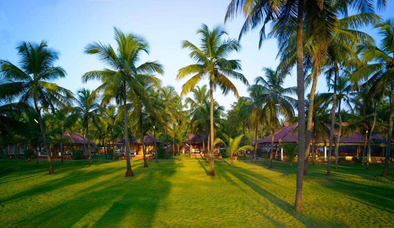 The Nattika Beach Resort Thrissur Kültér fotó