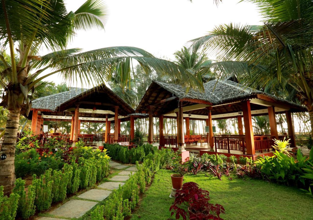 The Nattika Beach Resort Thrissur Kültér fotó