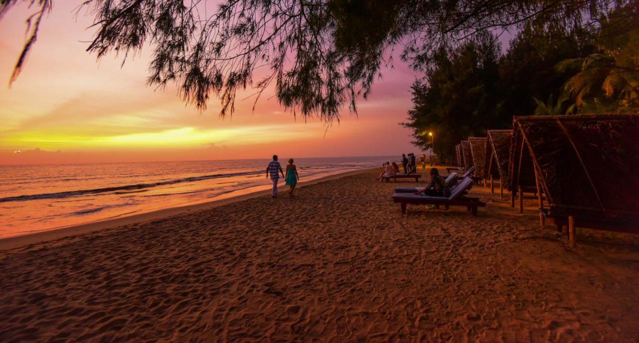 The Nattika Beach Resort Thrissur Kültér fotó