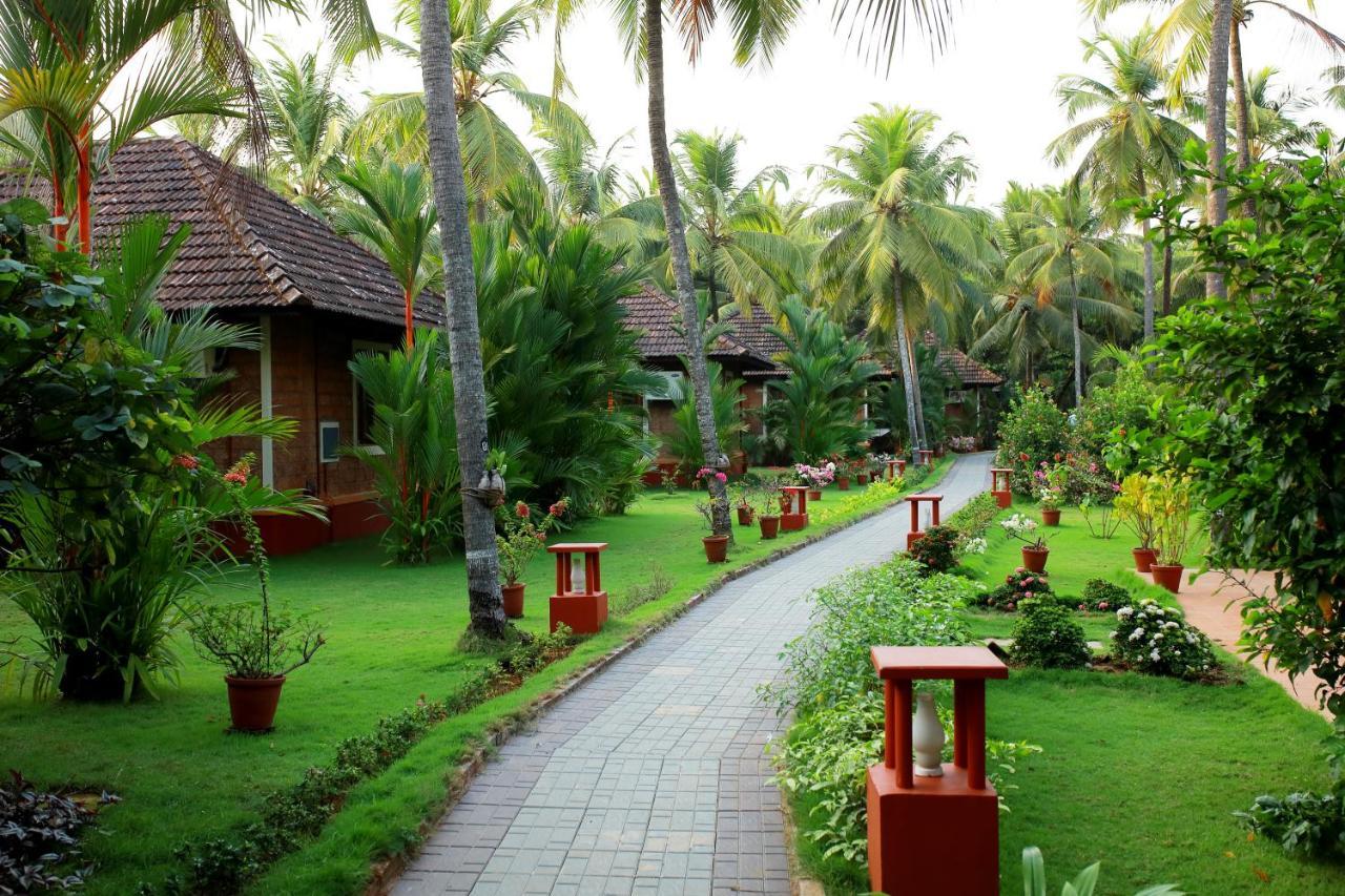 The Nattika Beach Resort Thrissur Kültér fotó