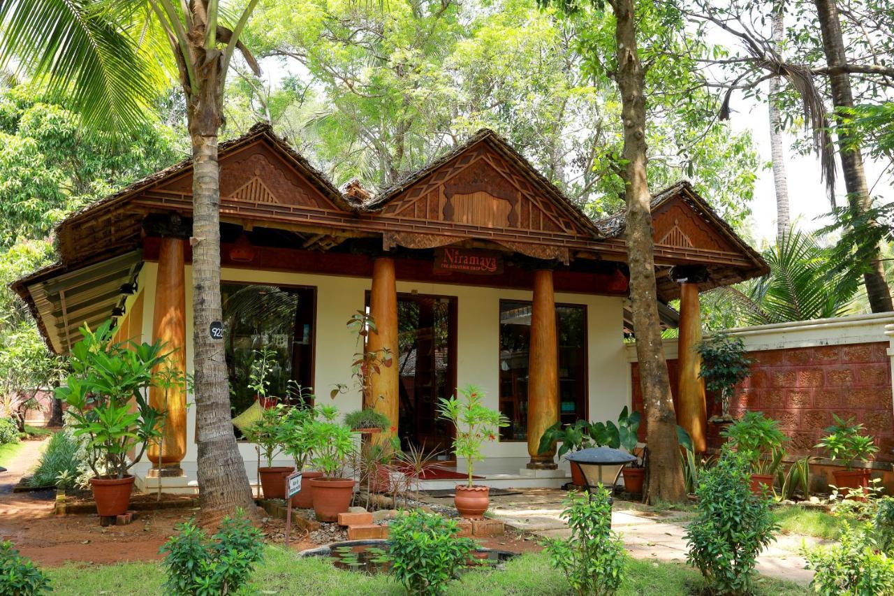 The Nattika Beach Resort Thrissur Kültér fotó